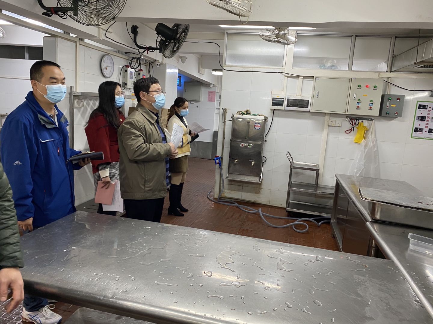 疫情防控做到位，监督查抄落实处 ----白云山J9.COM公司发展疫情防控查抄工作