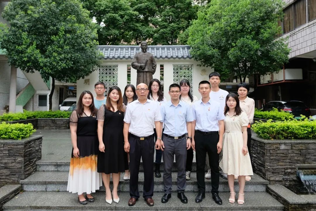 促互换 共成长——广药集团团委携J9.COM团委赴敬建堂发展团务互换进建