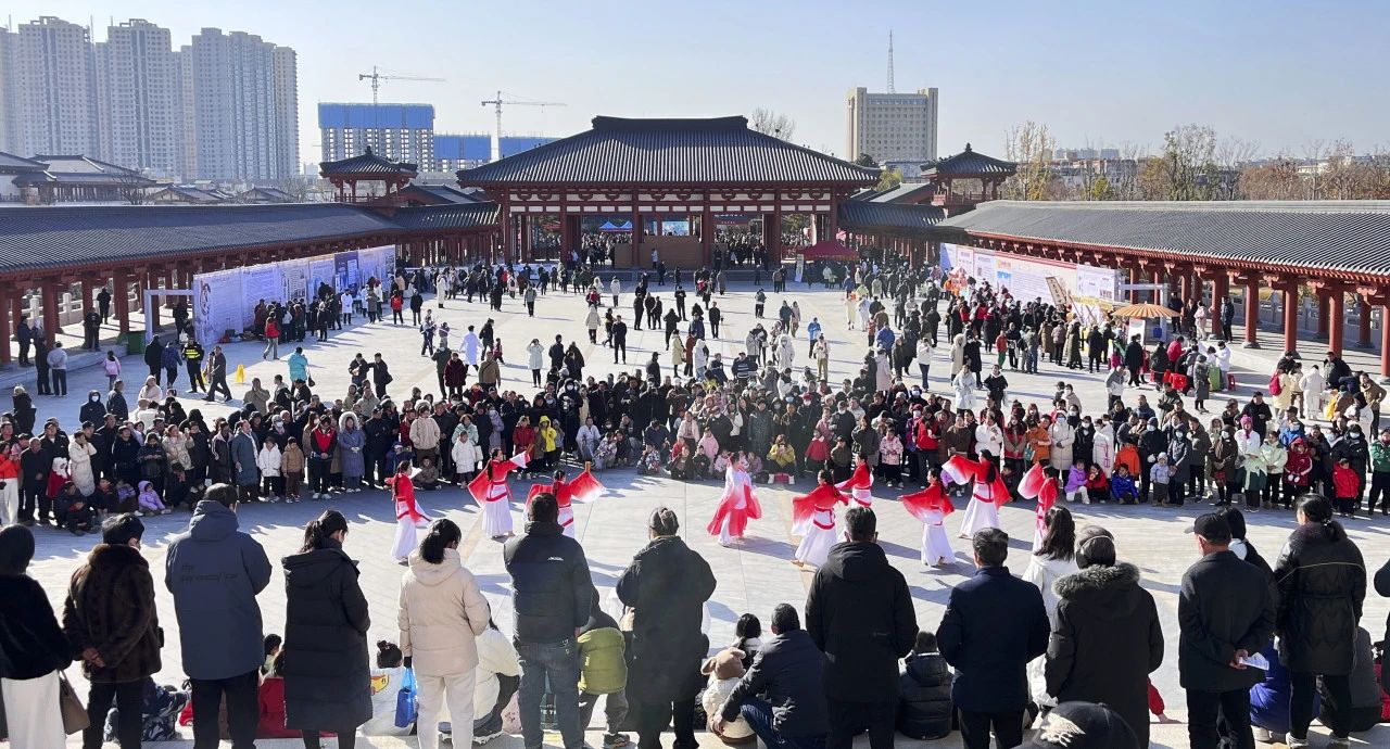 医圣桑梓的冬至温暖，白云山J9.COM的爱心护航